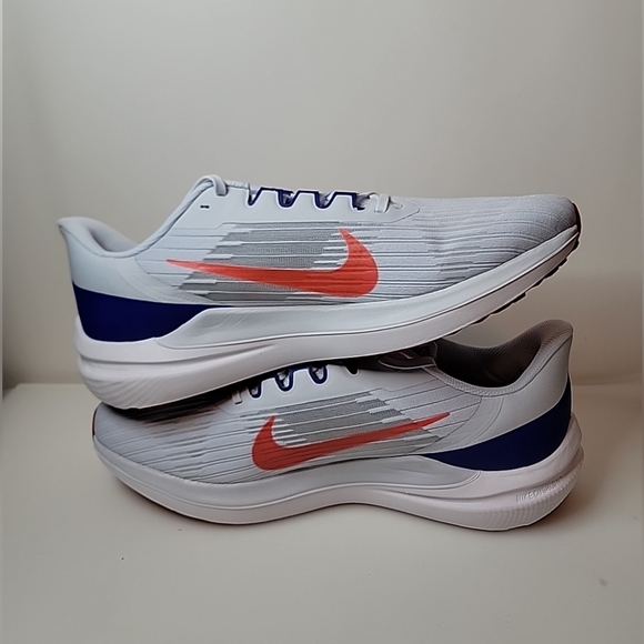 Nike Air Winflo 9 Football Grey/Bright Crimson DD6203 006 - Picture 4 of 10